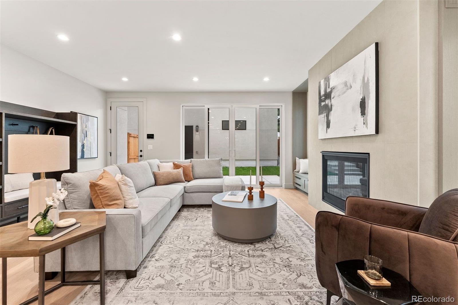 MLS Image #4 for 2522 s cherokee street,denver, Colorado