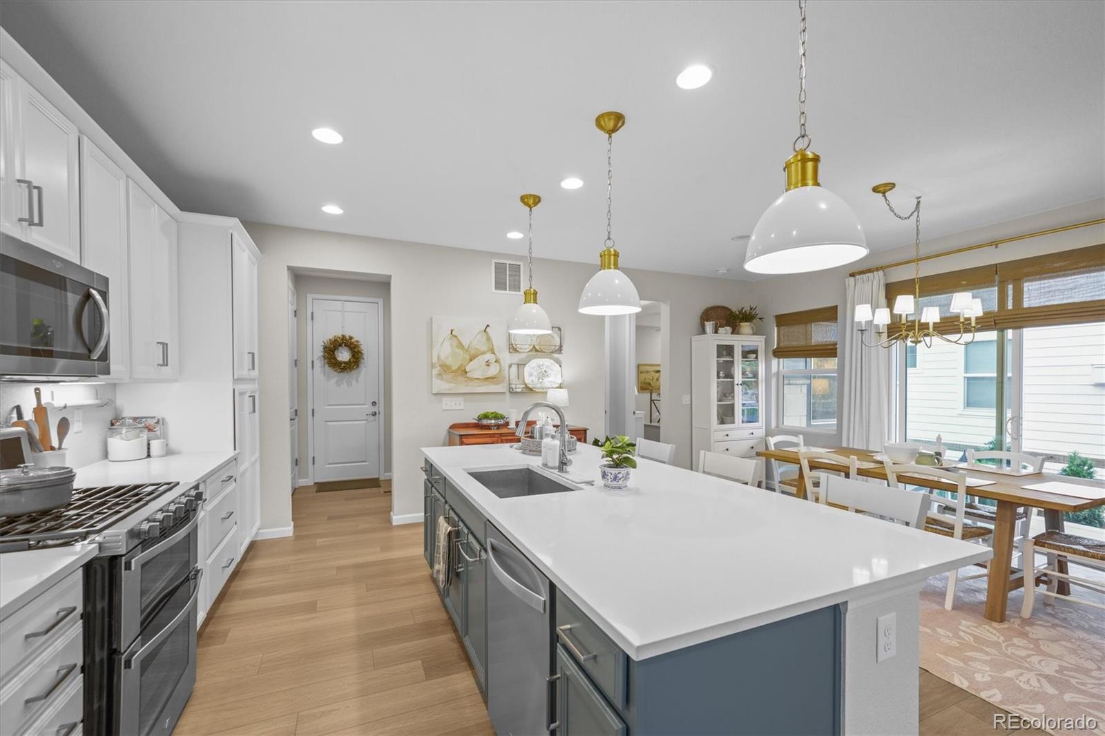 MLS Image #5 for 17741  parkside drive,commerce city, Colorado