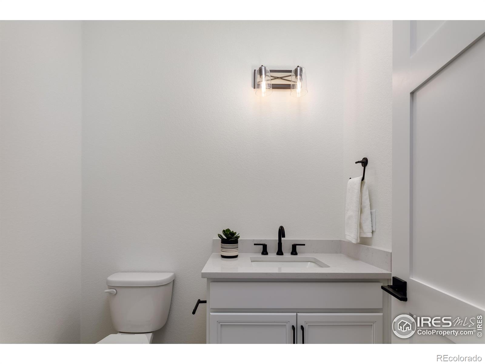 MLS Image #13 for 1651  poplar drive,erie, Colorado