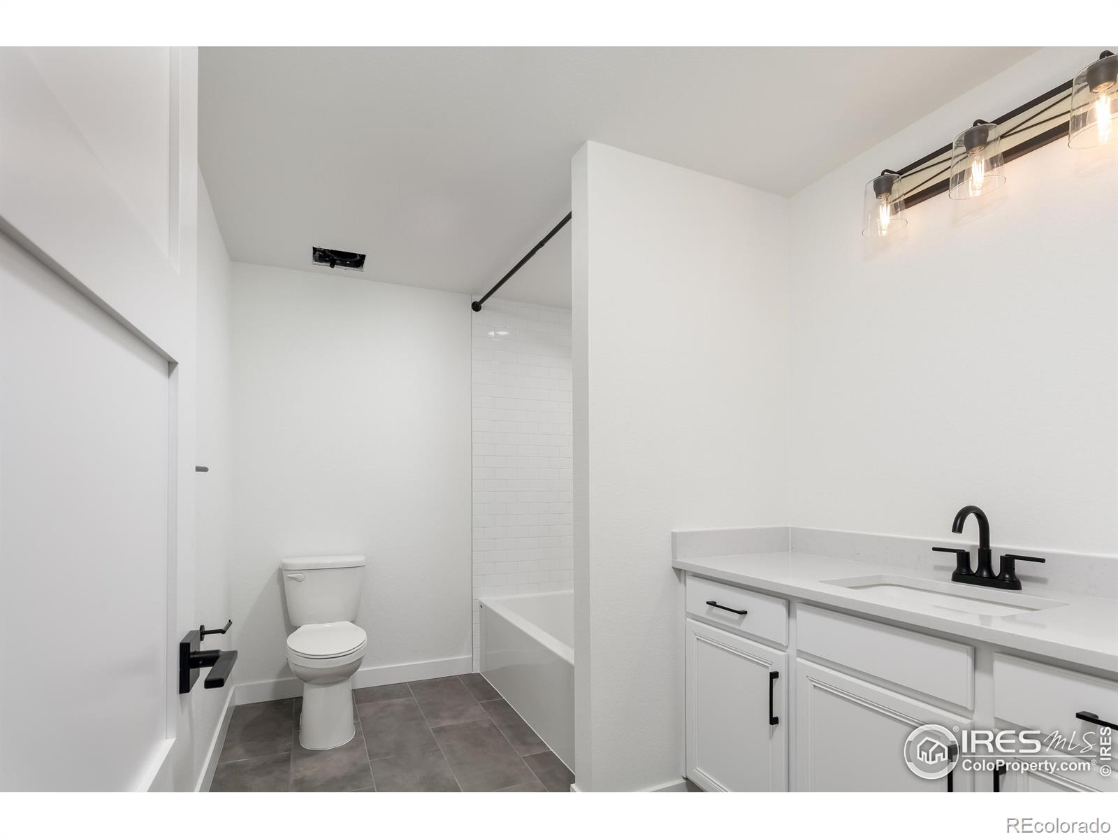 MLS Image #14 for 1651  poplar drive,erie, Colorado