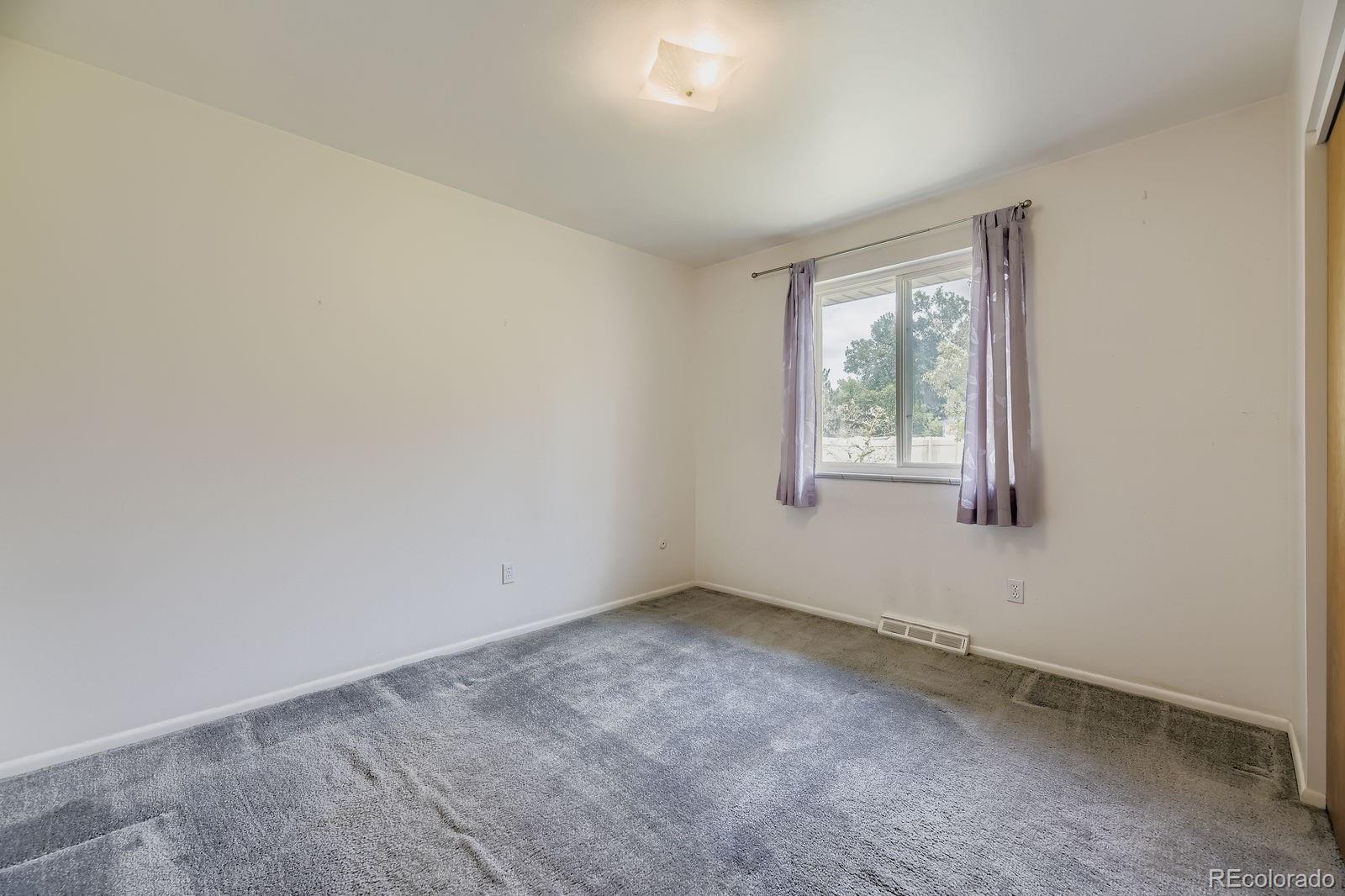 MLS Image #10 for 970  olathe street,aurora, Colorado
