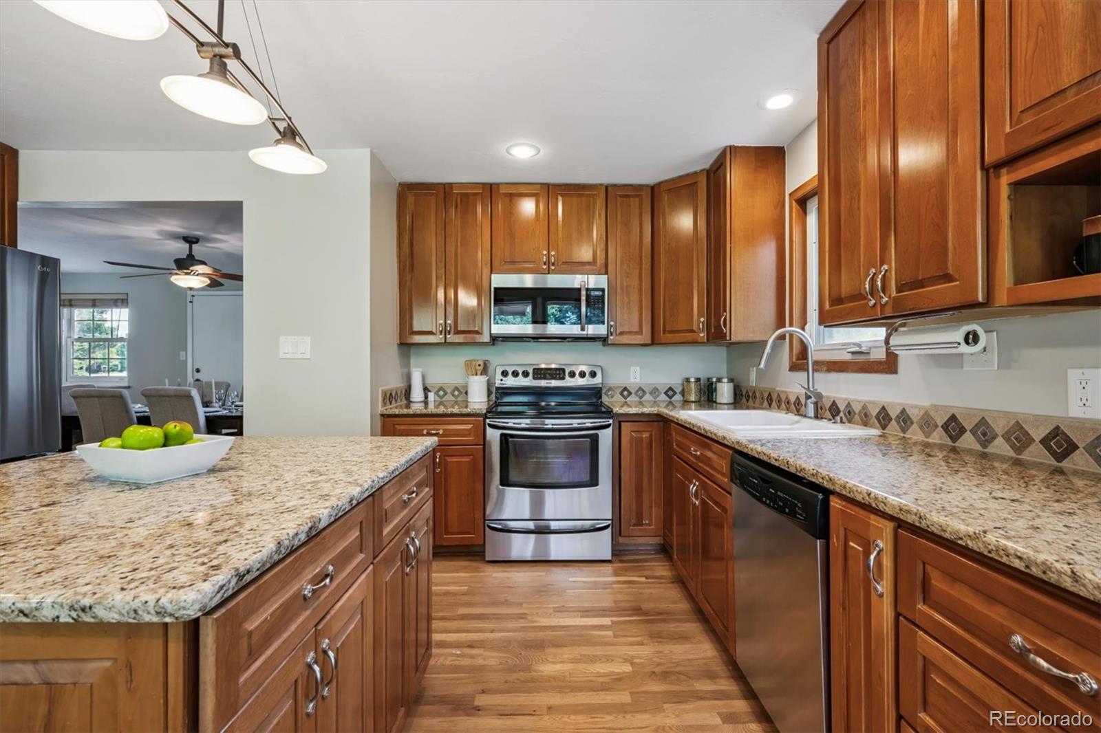 MLS Image #11 for 2581  newcombe street,lakewood, Colorado