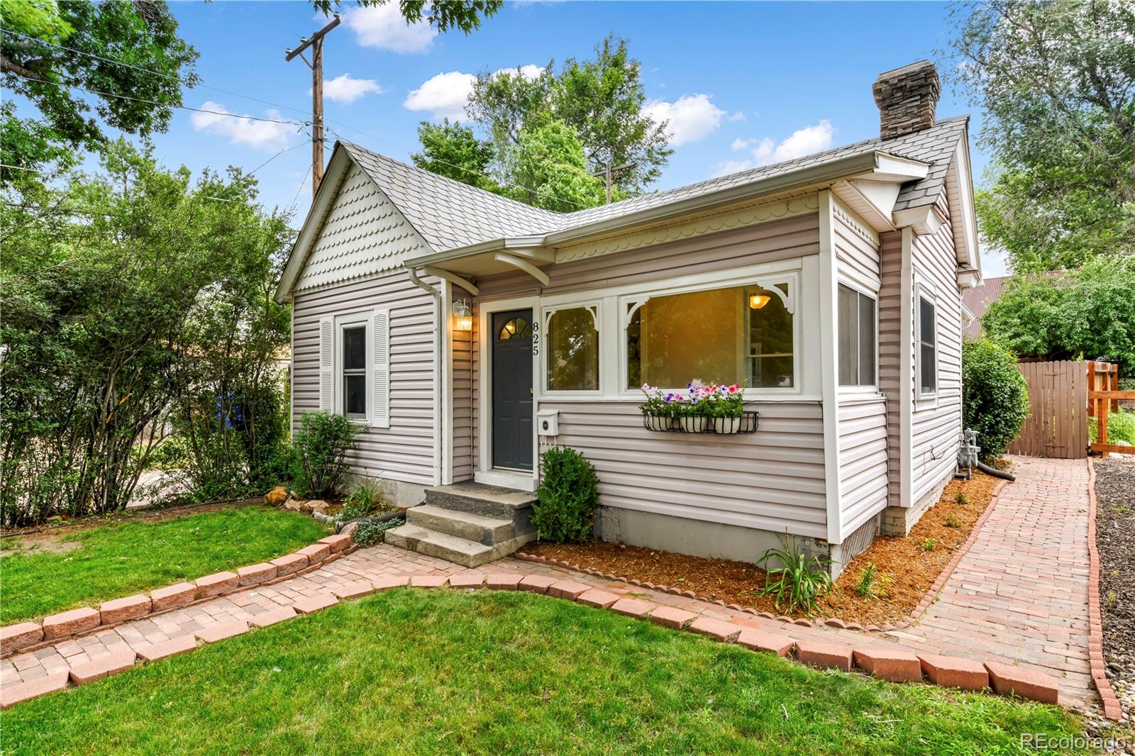 CMA Image for 825  Arcadia Place,Colorado Springs, Colorado