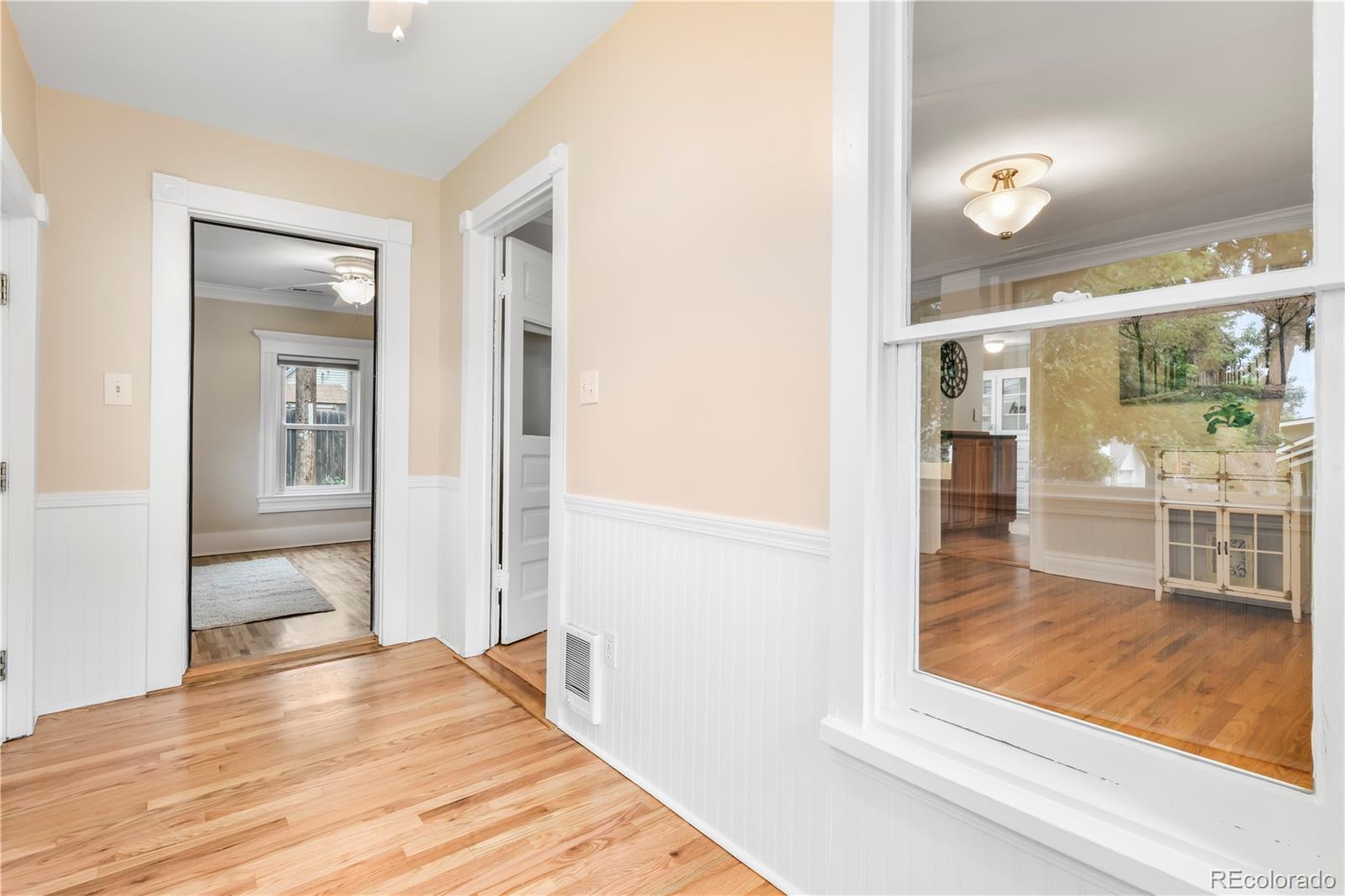 MLS Image #5 for 825  arcadia place,colorado springs, Colorado