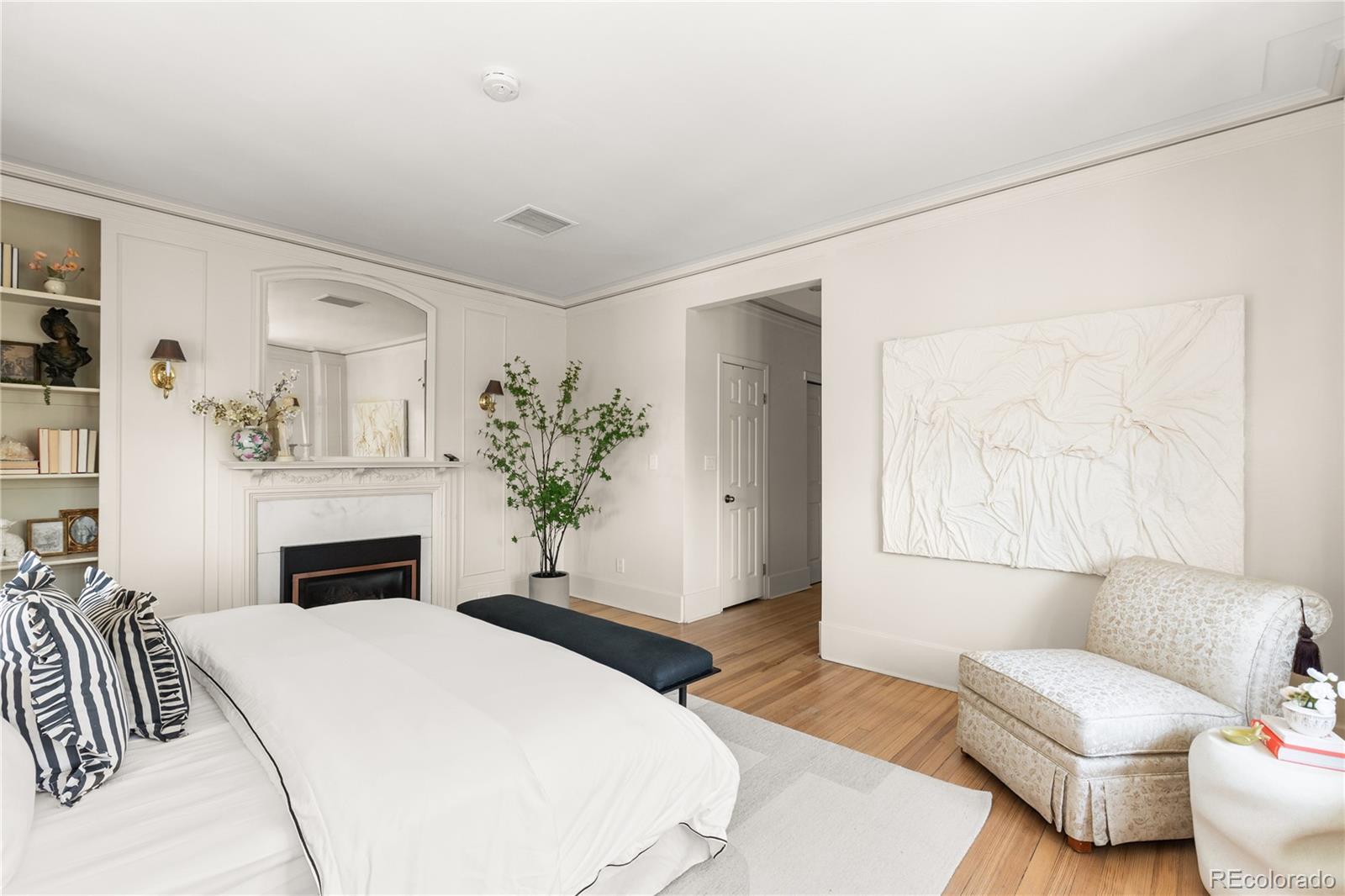 MLS Image #21 for 707 n washington street,denver, Colorado