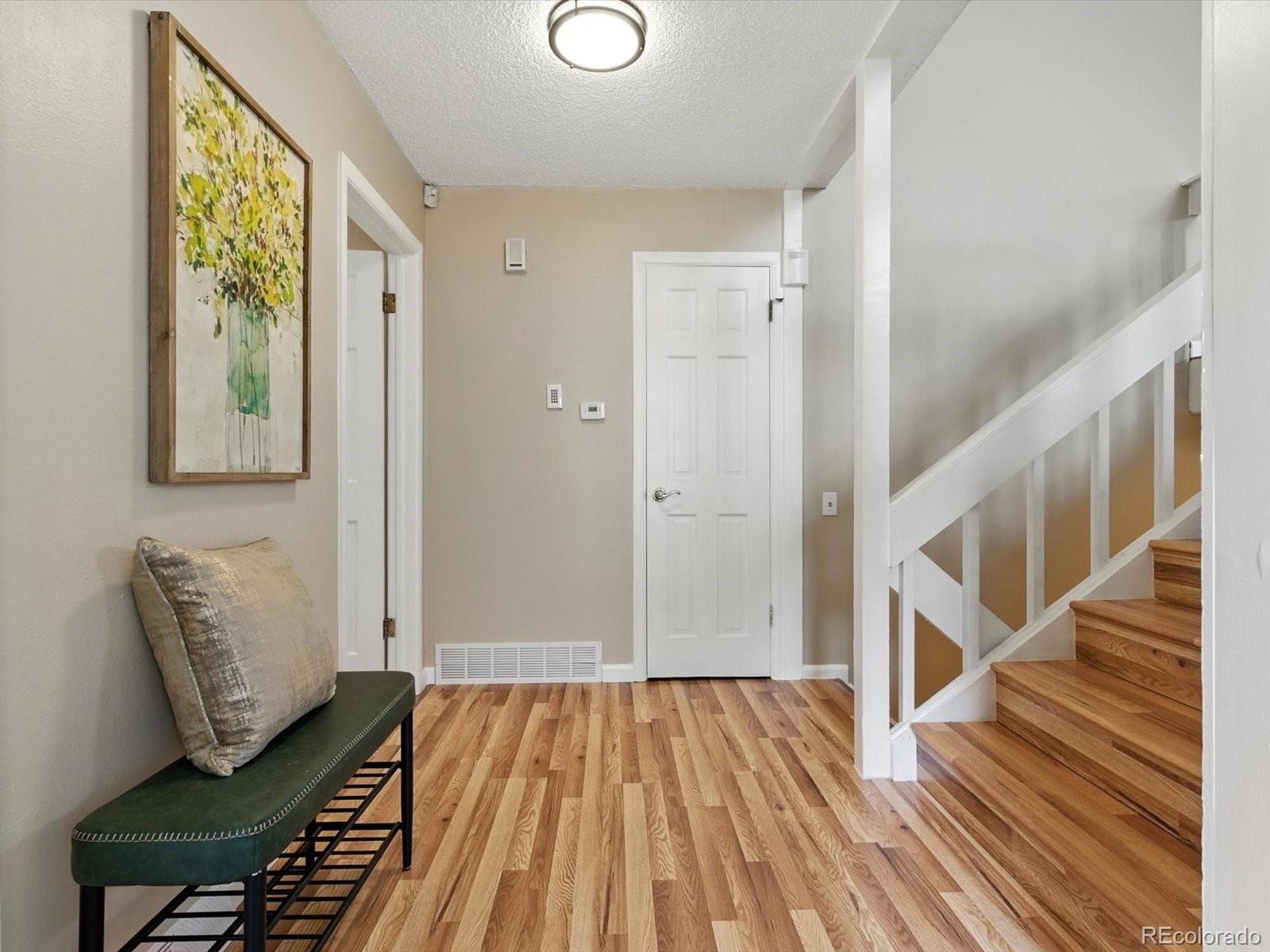 MLS Image #5 for 11404 e yale place,aurora, Colorado