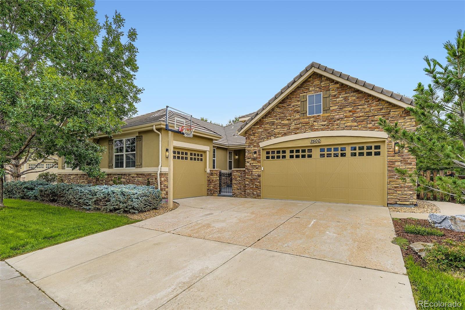 MLS Image #2 for 7500 s eaton park way,aurora, Colorado