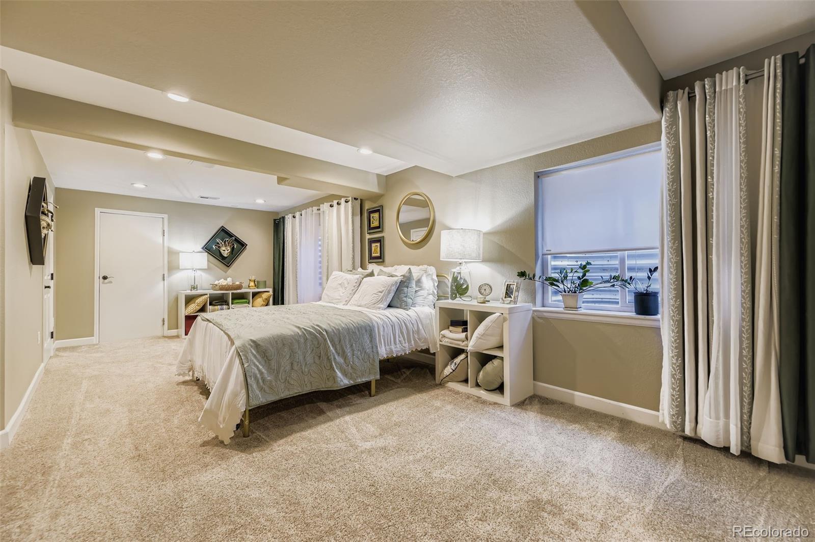 MLS Image #28 for 7500 s eaton park way,aurora, Colorado