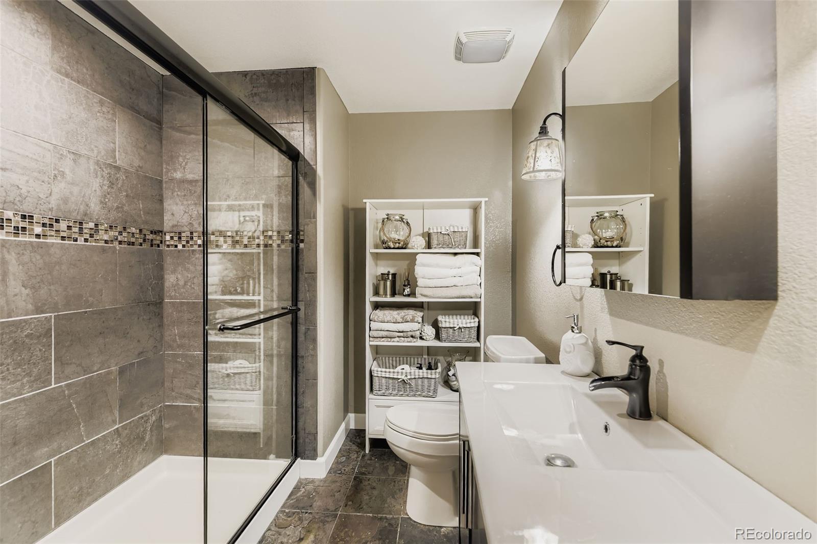 MLS Image #29 for 7500 s eaton park way,aurora, Colorado