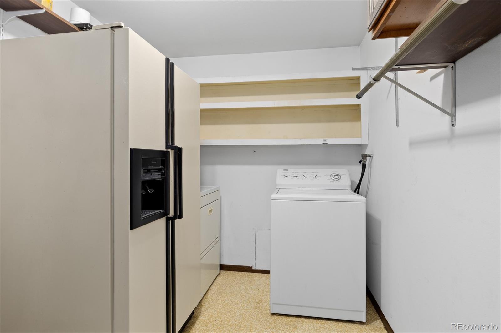 MLS Image #16 for 907  yucca court,longmont, Colorado