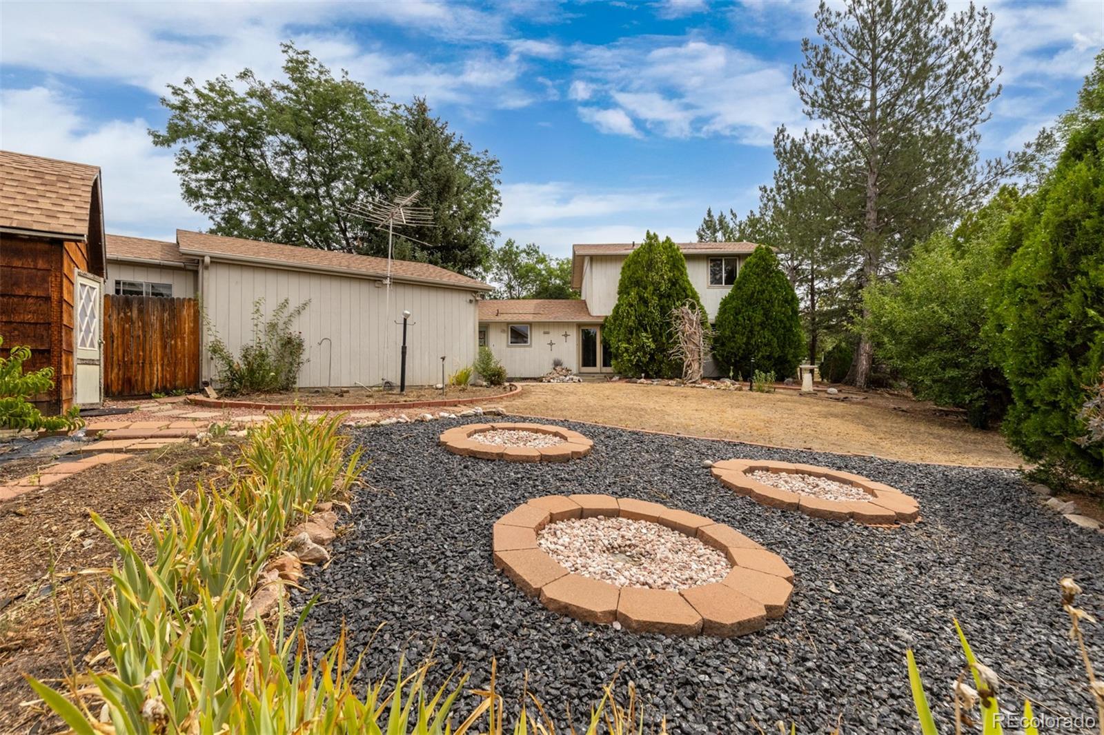 MLS Image #3 for 907  yucca court,longmont, Colorado