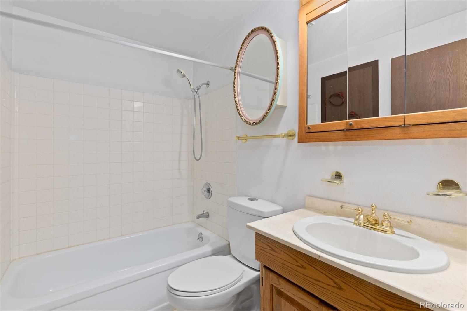 MLS Image #8 for 907  yucca court,longmont, Colorado