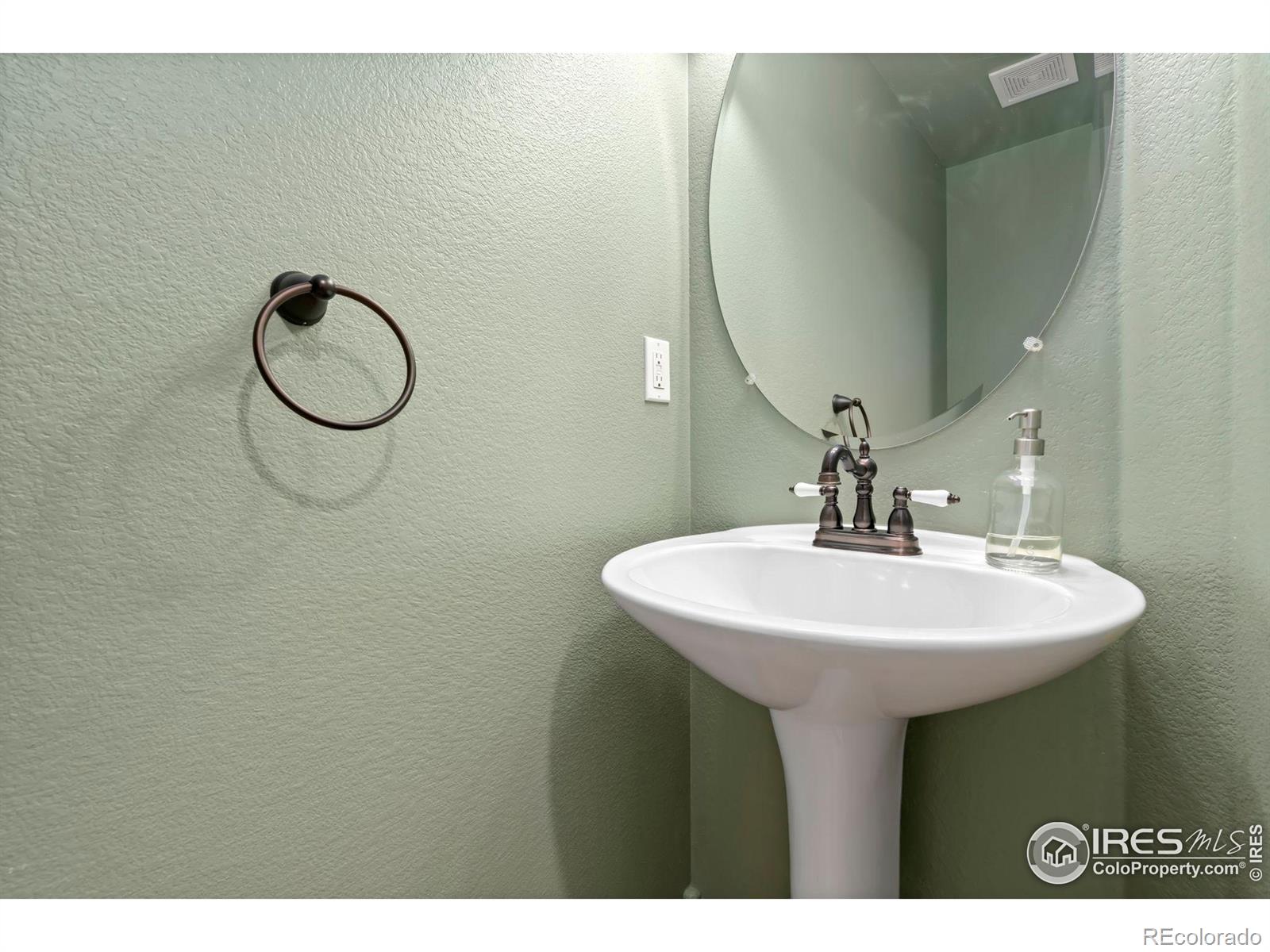 MLS Image #13 for 459  cape dory drive,loveland, Colorado