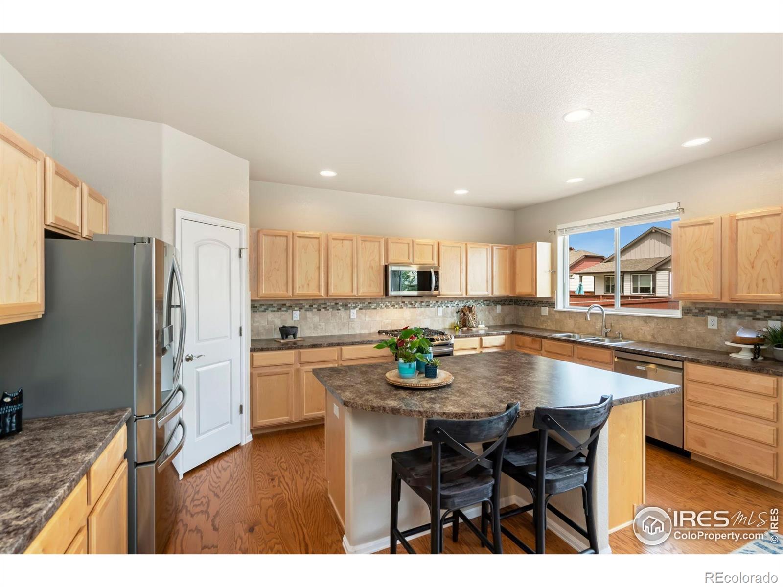 MLS Image #7 for 1683  thrive drive,windsor, Colorado
