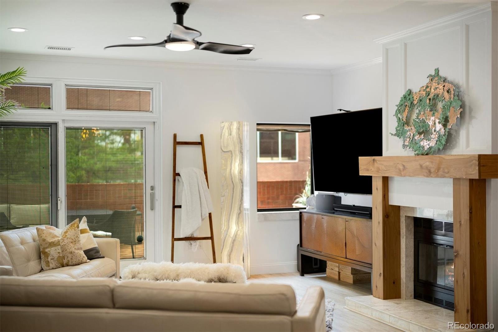 MLS Image #17 for 1512  larimer street,denver, Colorado