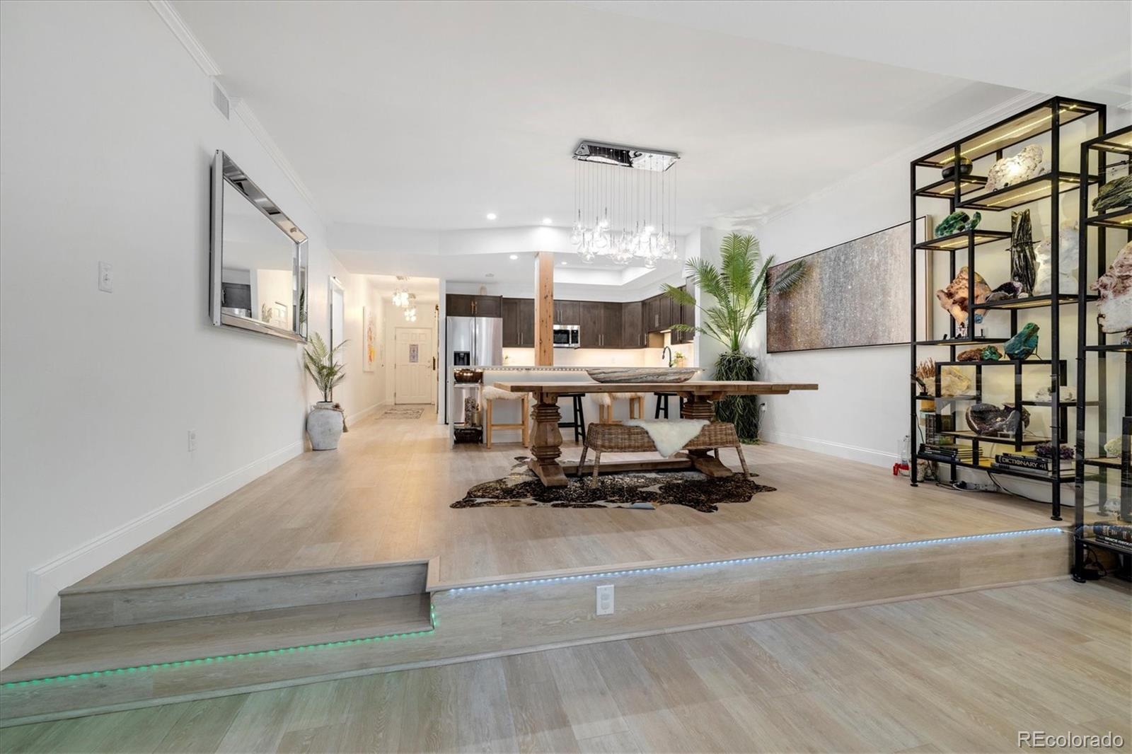 MLS Image #21 for 1512  larimer street,denver, Colorado