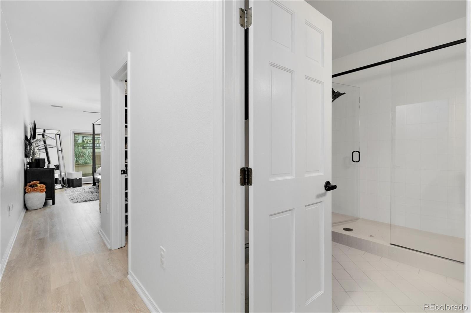 MLS Image #25 for 1512  larimer street,denver, Colorado