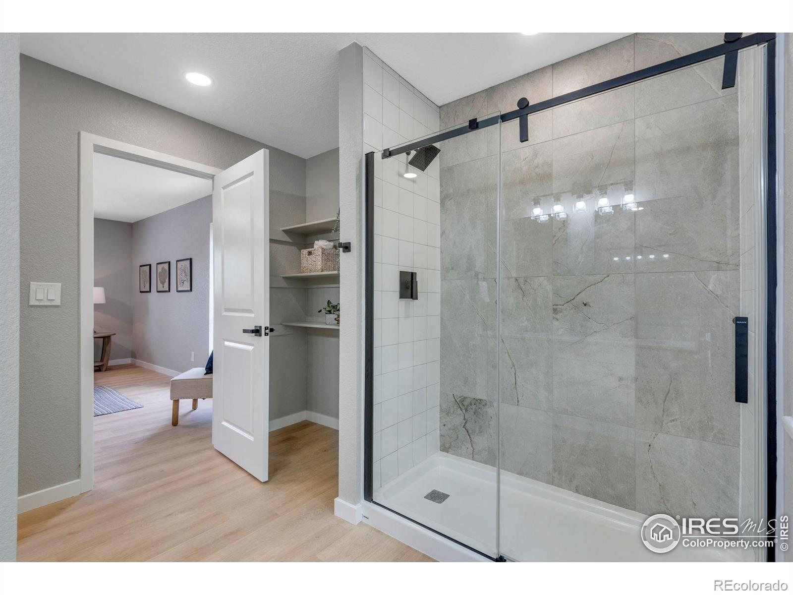 MLS Image #11 for 3721  columbia drive,longmont, Colorado