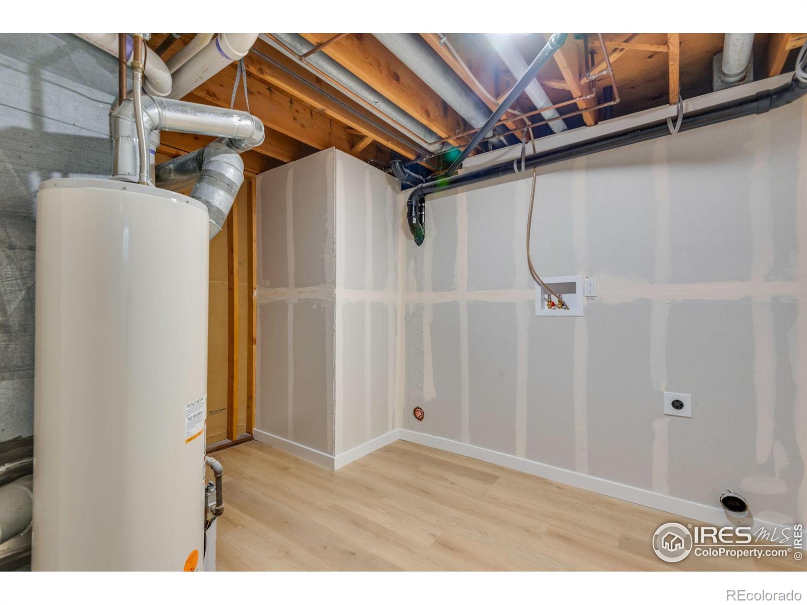 MLS Image #21 for 3721  columbia drive,longmont, Colorado