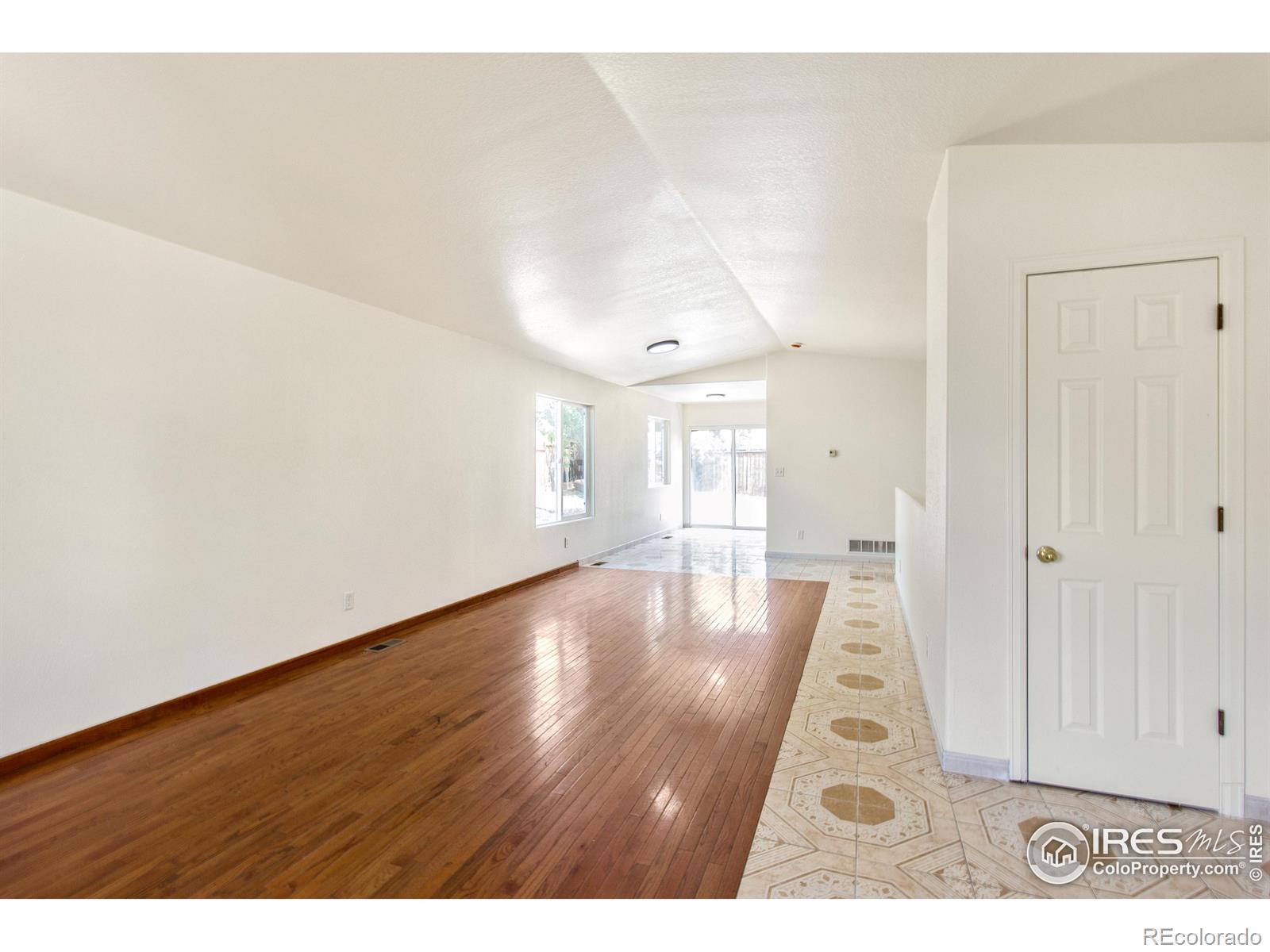 MLS Image #2 for 3302  39th avenue,evans, Colorado