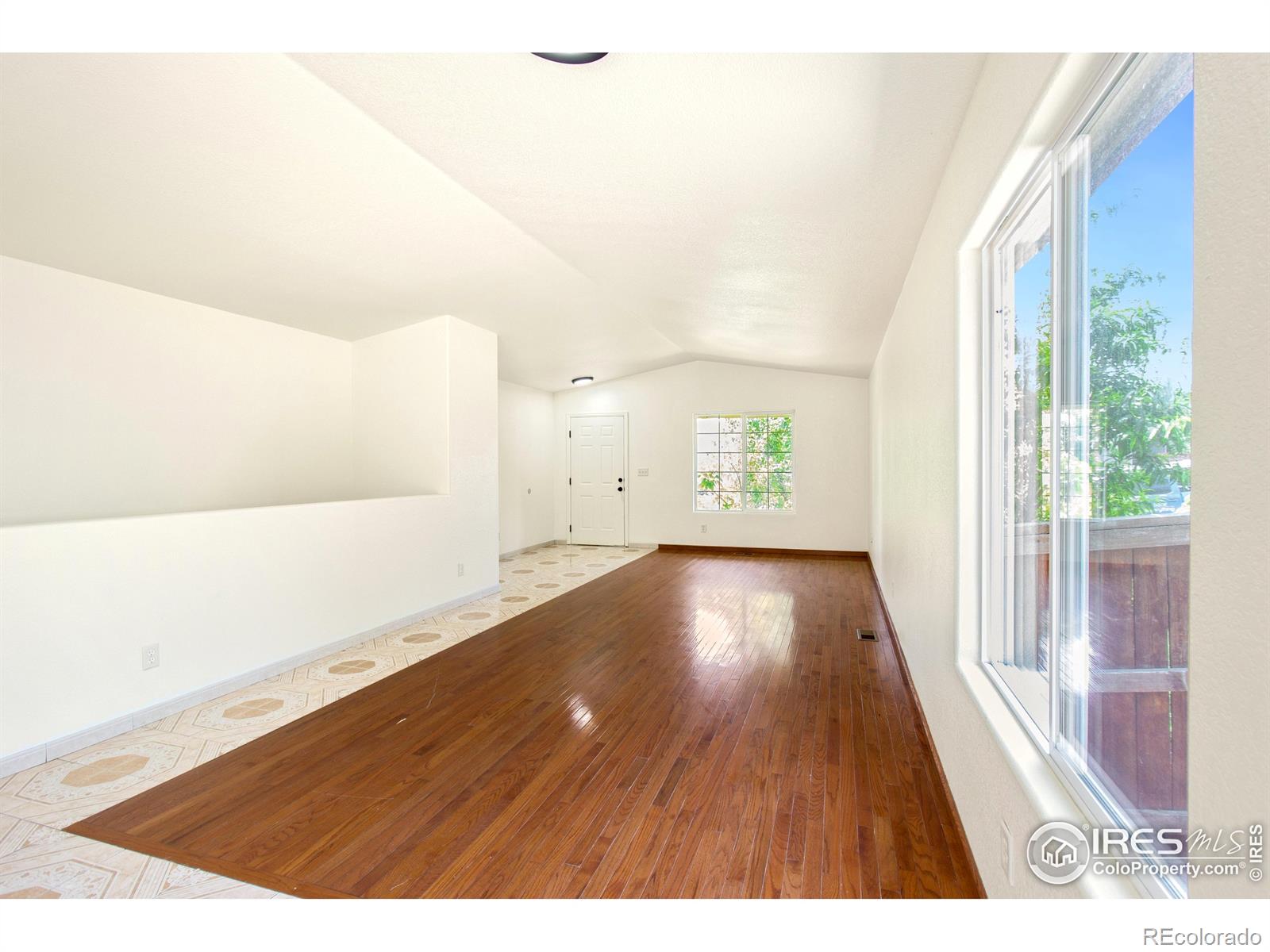 MLS Image #3 for 3302  39th avenue,evans, Colorado