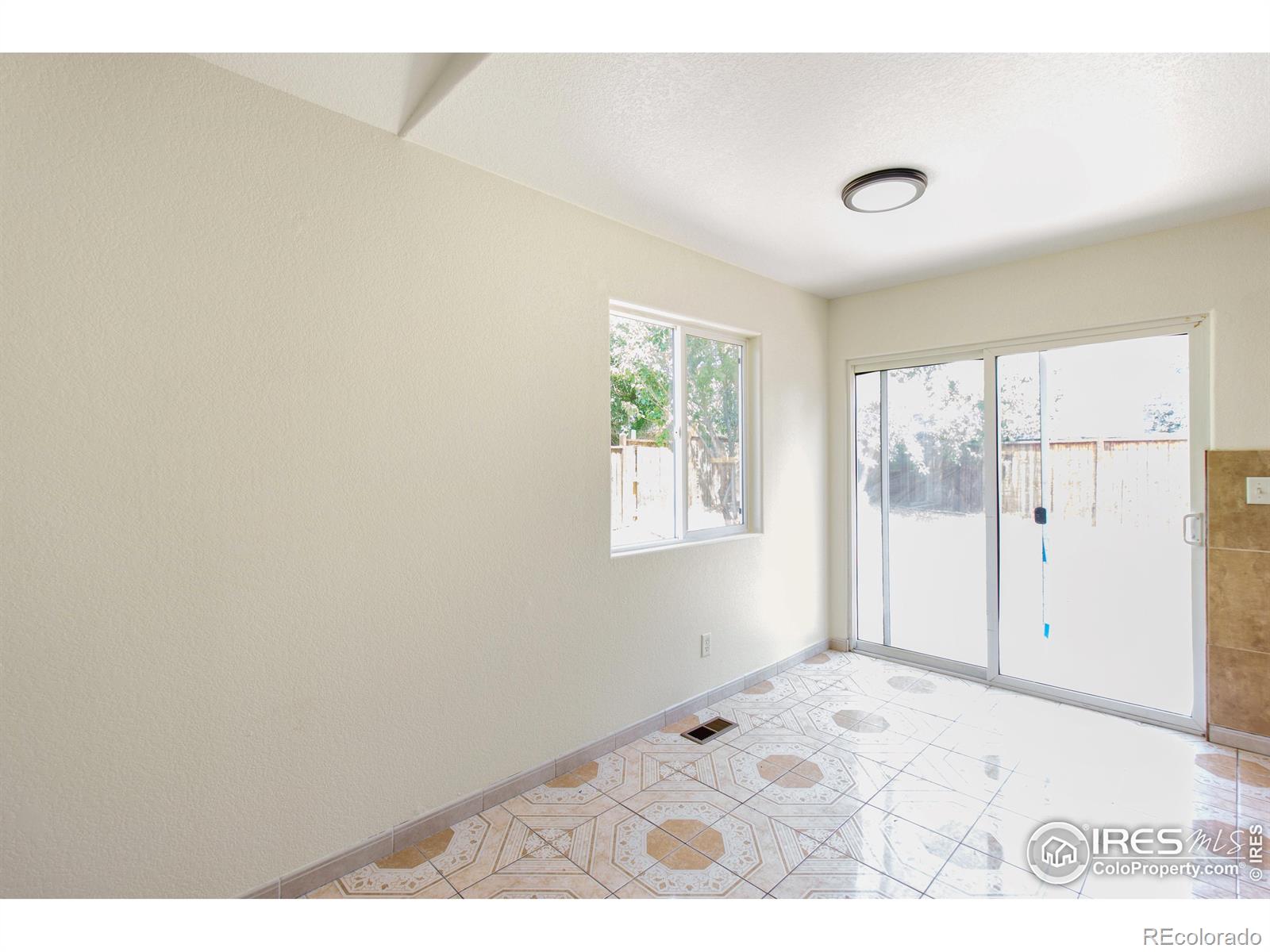 MLS Image #7 for 3302  39th avenue,evans, Colorado
