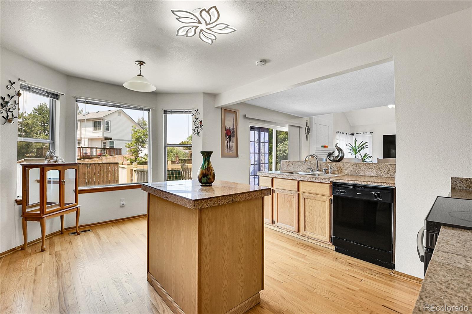 MLS Image #22 for 4897 s argonne street,aurora, Colorado