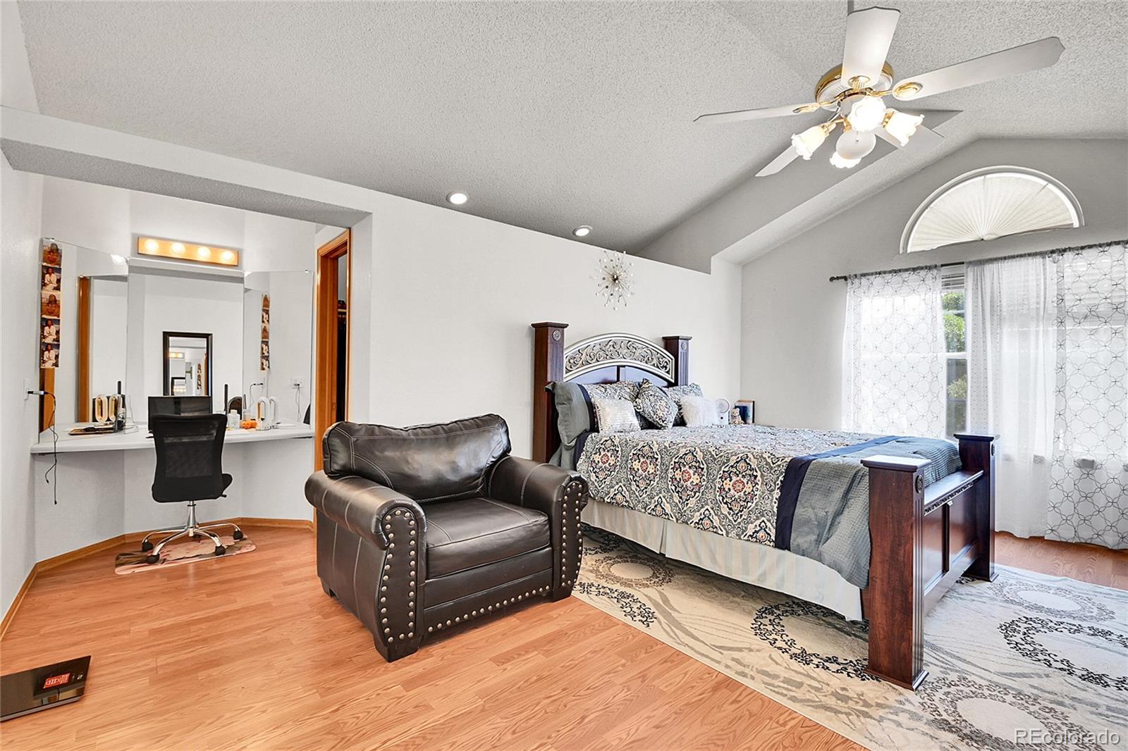 MLS Image #26 for 4897 s argonne street,aurora, Colorado