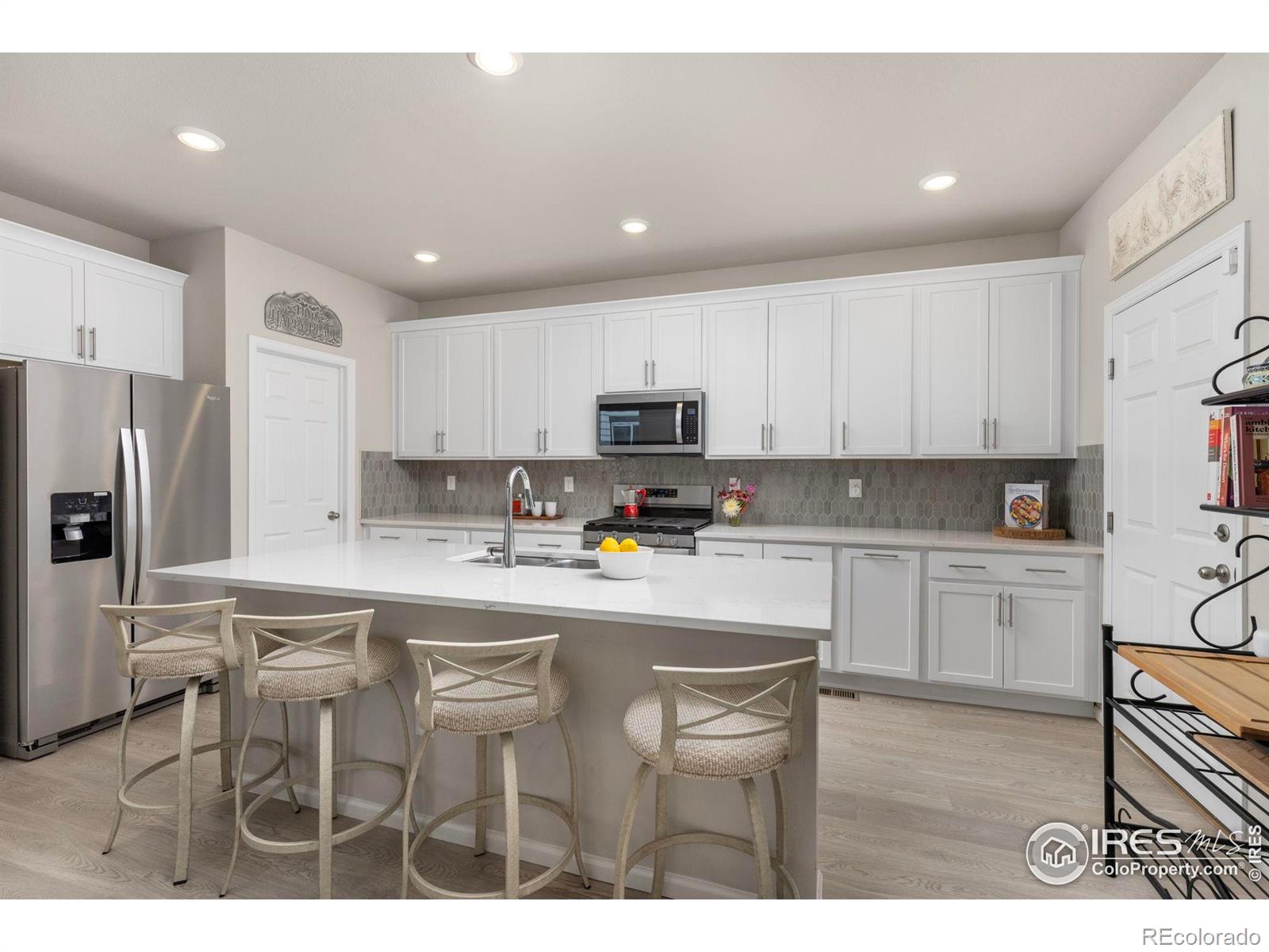 MLS Image #13 for 332  fickel farm trail,berthoud, Colorado