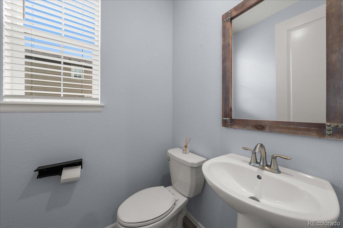 MLS Image #29 for 405 n old hammer street,aurora, Colorado