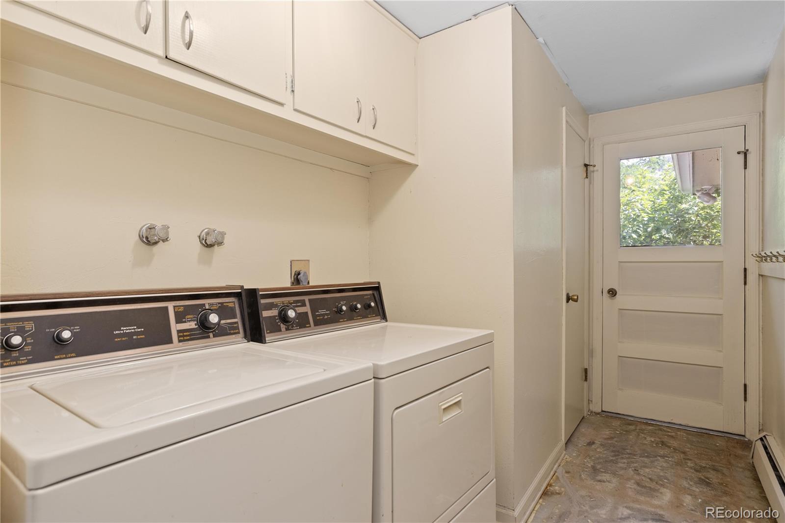 MLS Image #17 for 2595 s leyden street,denver, Colorado