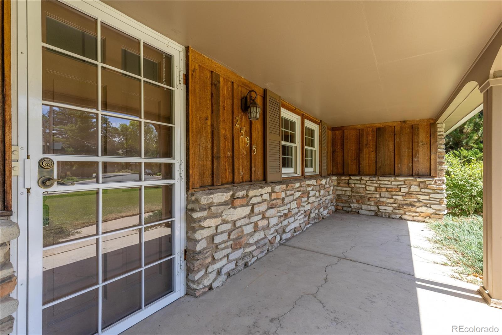 MLS Image #4 for 2595 s leyden street,denver, Colorado
