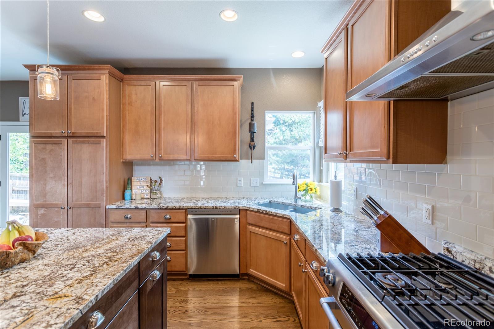 MLS Image #9 for 14330  lakeview lane,broomfield, Colorado