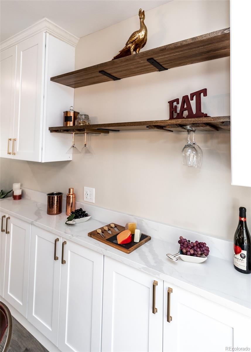 MLS Image #14 for 1021  pioneer lane,colorado springs, Colorado