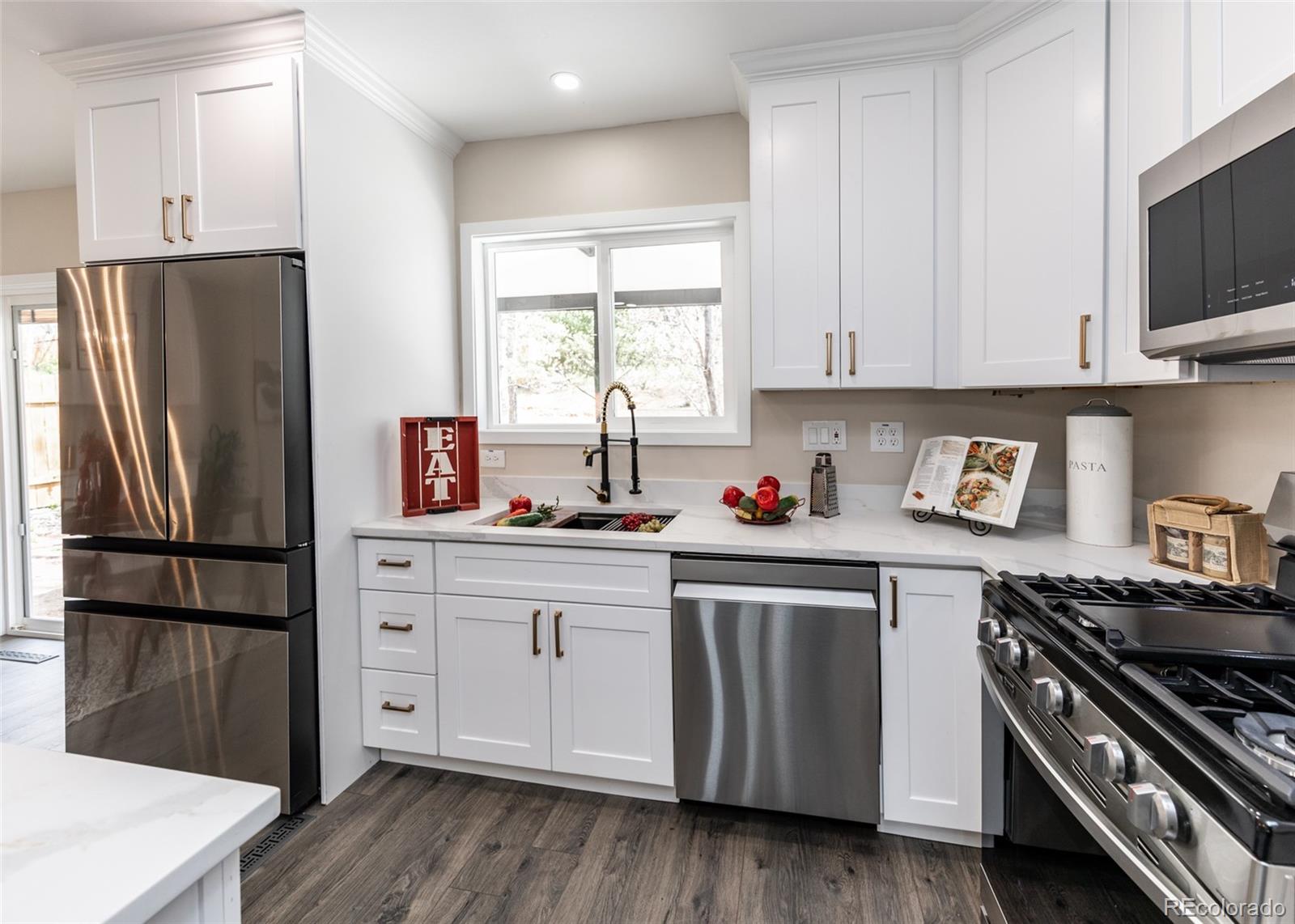 MLS Image #9 for 1021  pioneer lane,colorado springs, Colorado