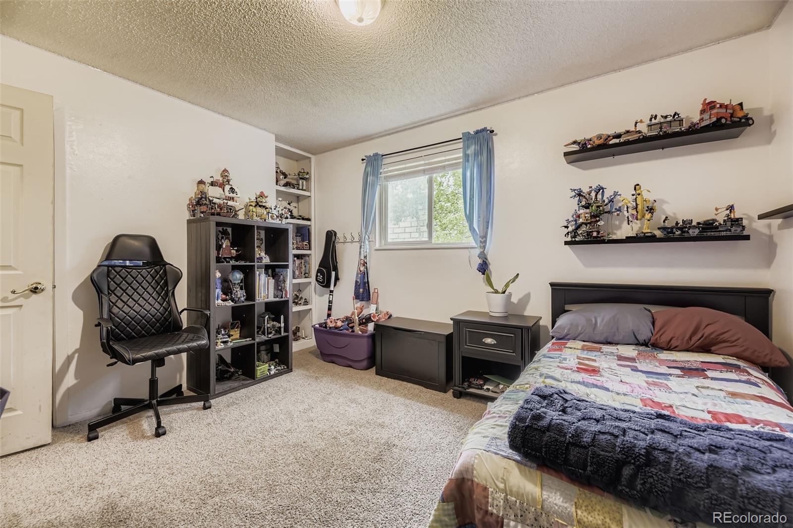 MLS Image #16 for 5062 s zang court,morrison, Colorado