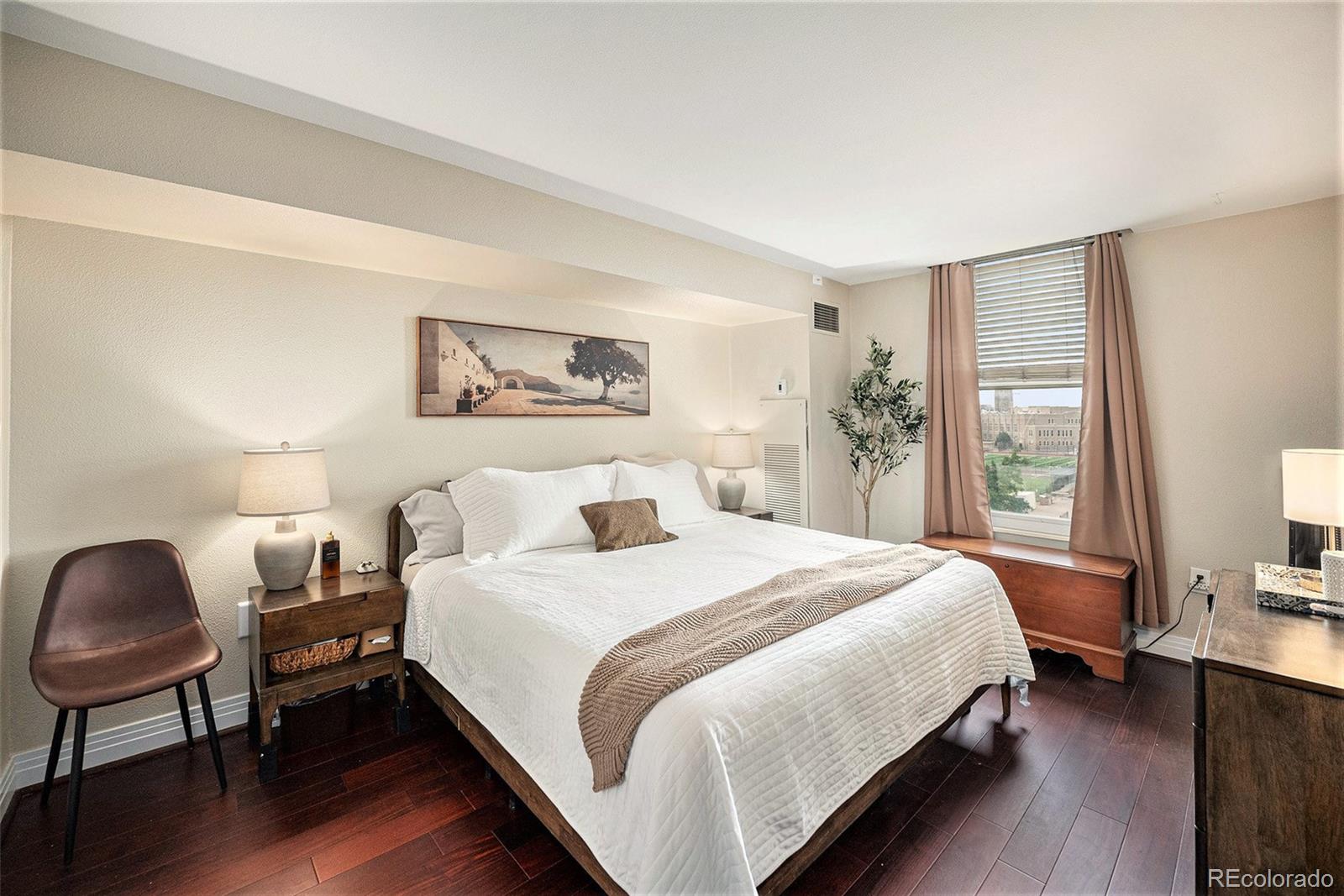 MLS Image #4 for 601 w 11th avenue,denver, Colorado