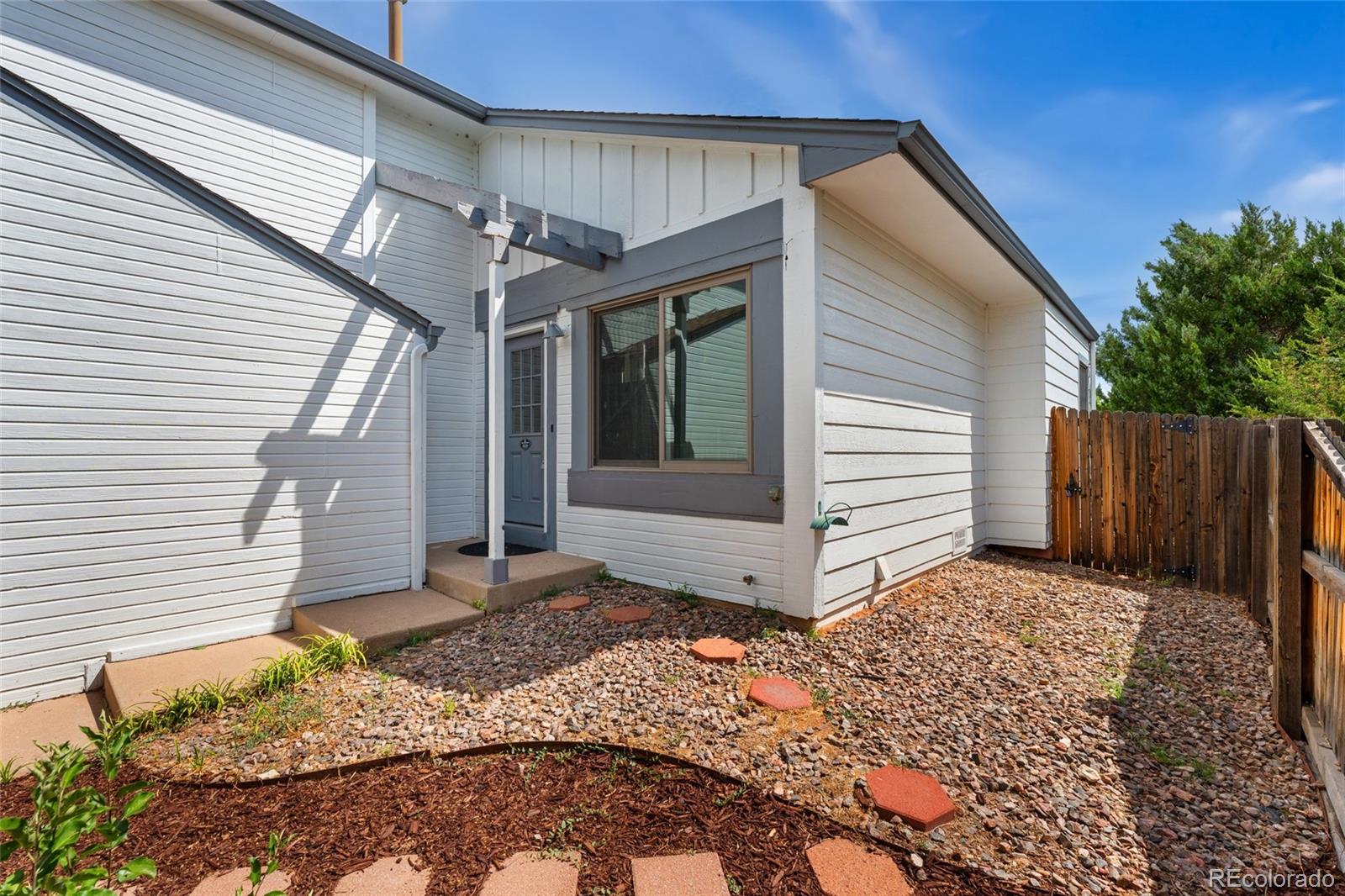 MLS Image #3 for 7842  kyle way,littleton, Colorado