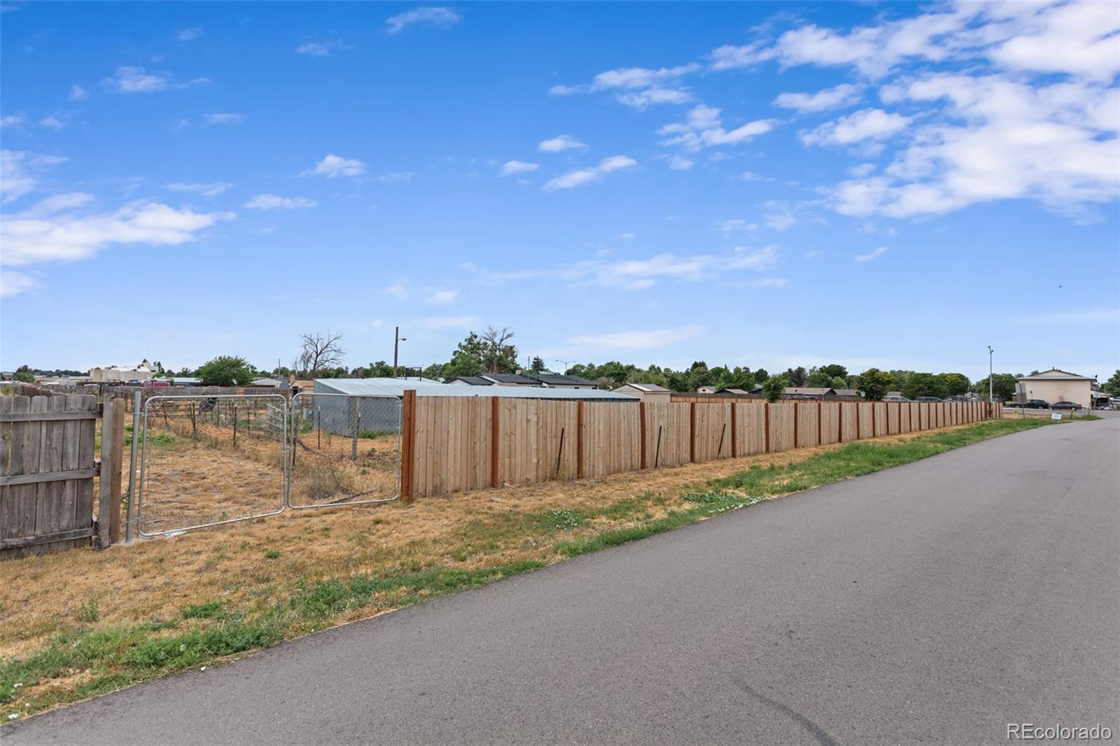 MLS Image #21 for 1280  airport boulevard,aurora, Colorado