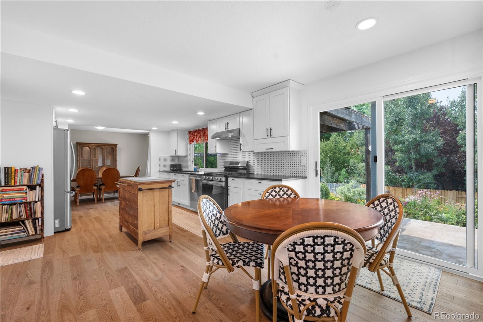 MLS Image #12 for 7943 s marion court,centennial, Colorado