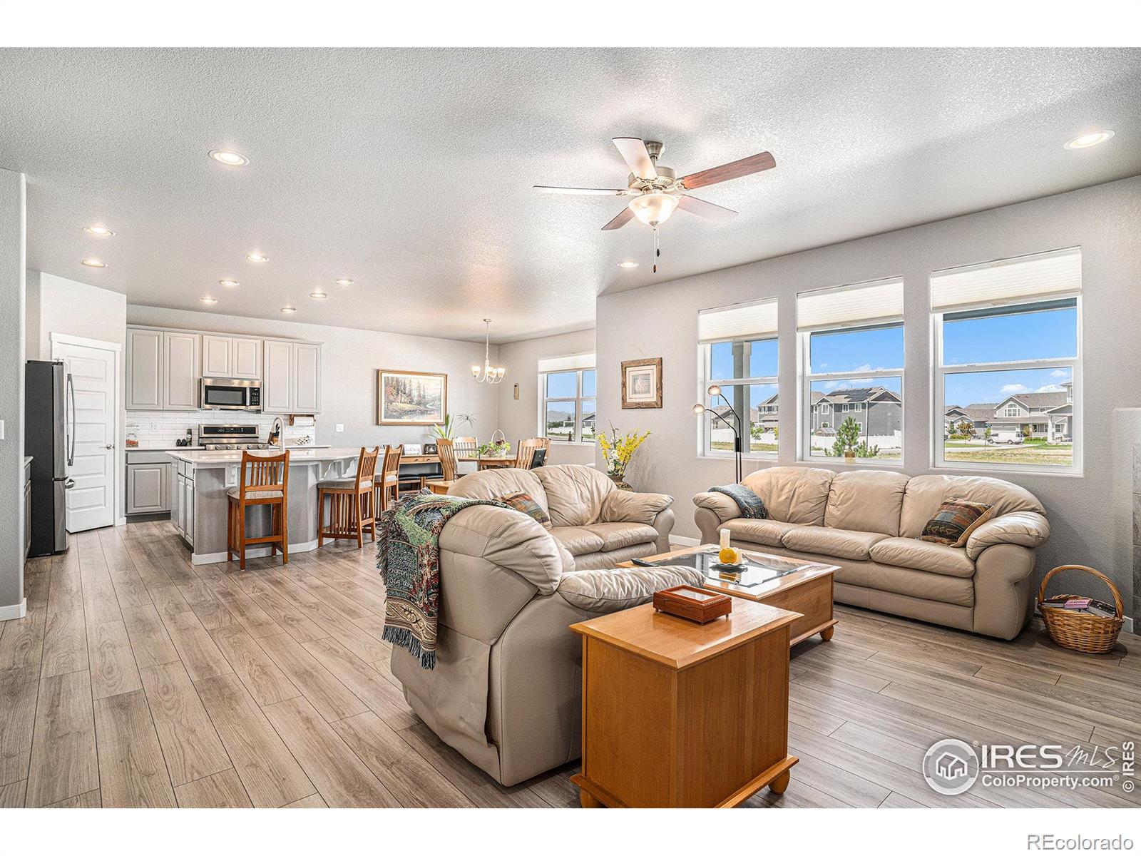 MLS Image #12 for 1834  holloway drive,windsor, Colorado