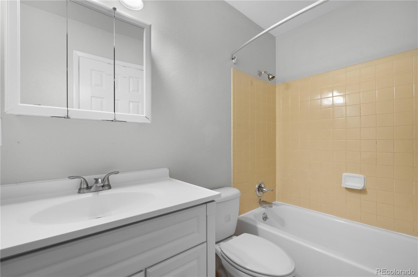MLS Image #11 for 10001 e evans avenue,aurora, Colorado
