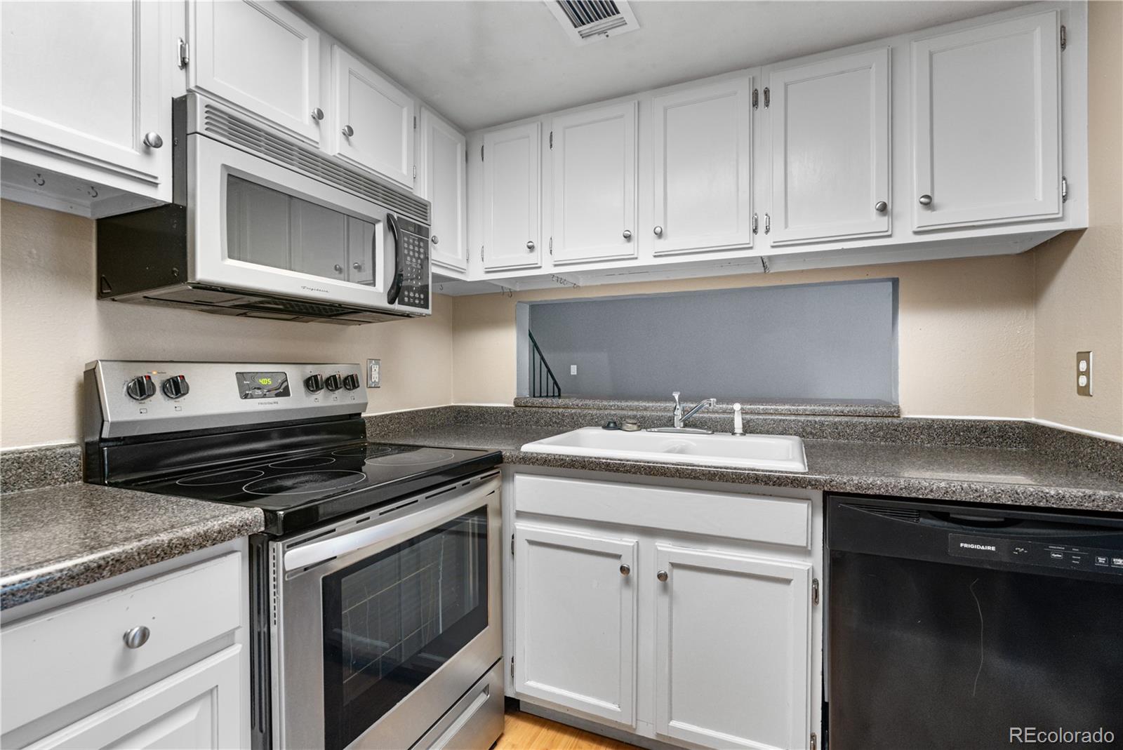 MLS Image #4 for 10001 e evans avenue,aurora, Colorado