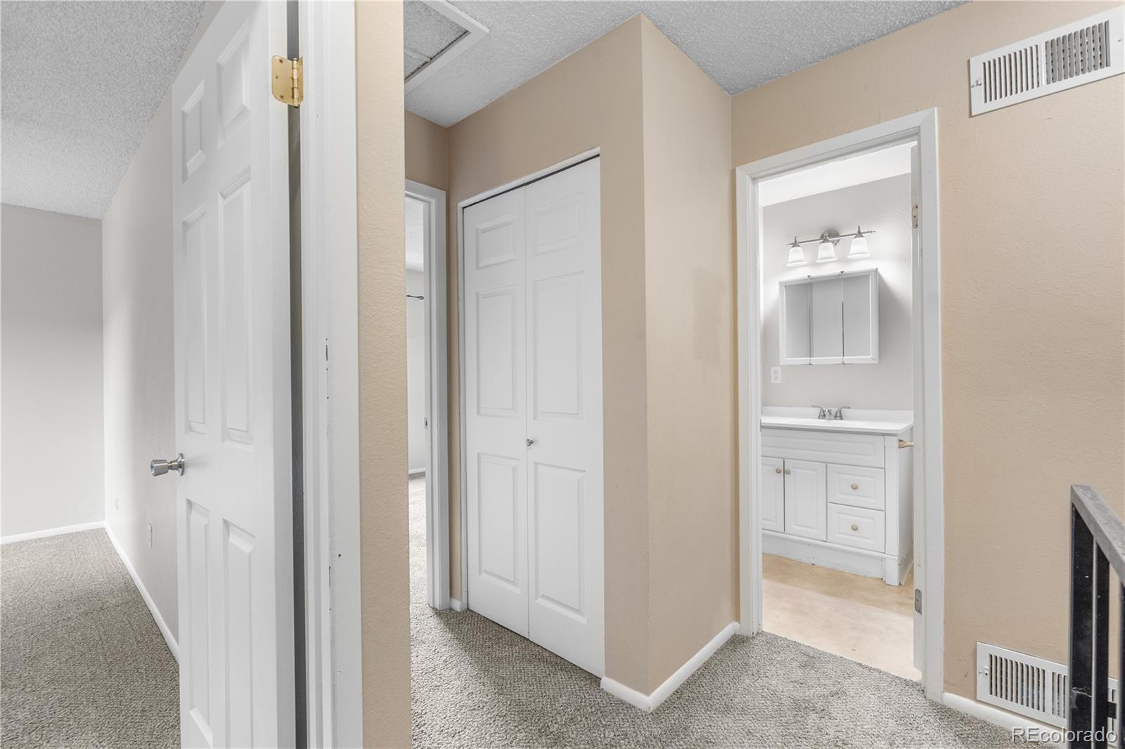 MLS Image #9 for 10001 e evans avenue,aurora, Colorado