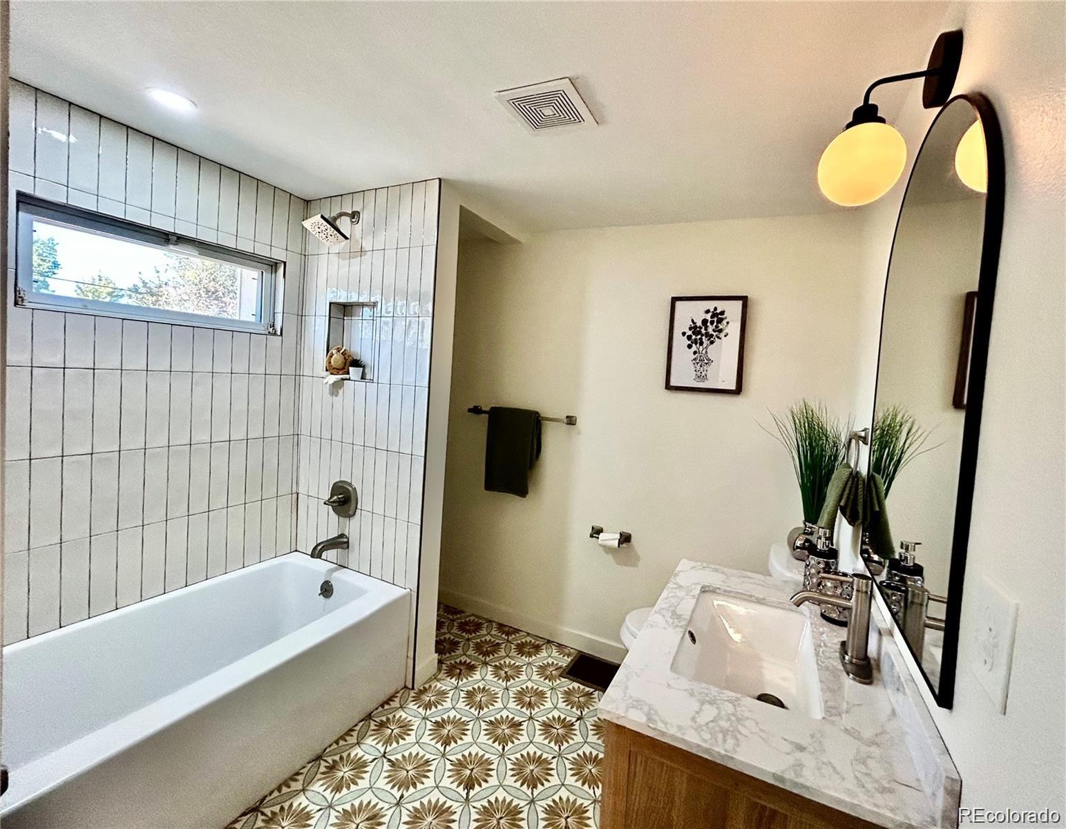 MLS Image #9 for 601 w layton avenue,englewood, Colorado