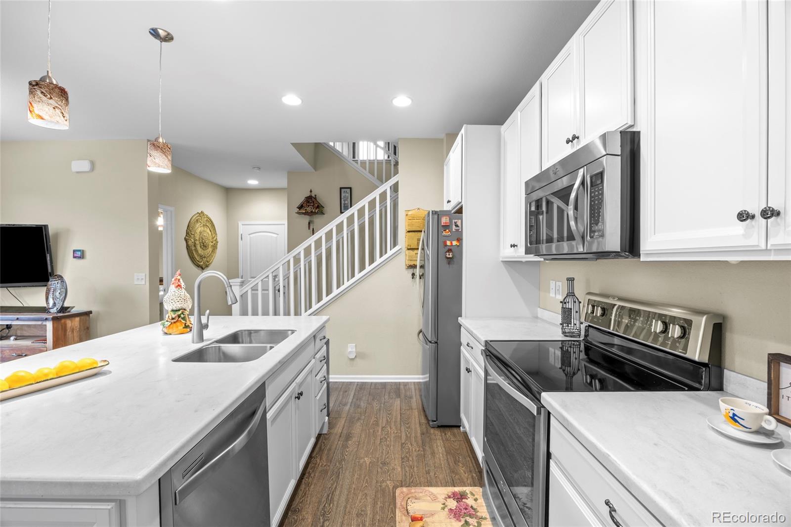 MLS Image #10 for 1253 s dallas court,denver, Colorado