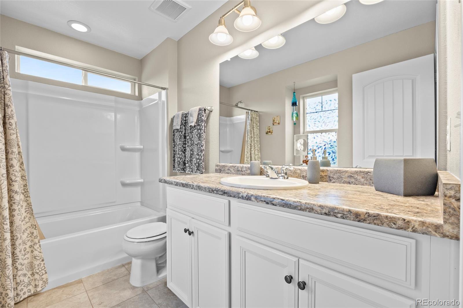 MLS Image #19 for 1253 s dallas court,denver, Colorado