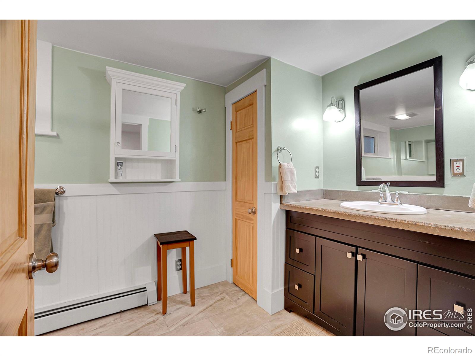MLS Image #26 for 643  collyer street,longmont, Colorado