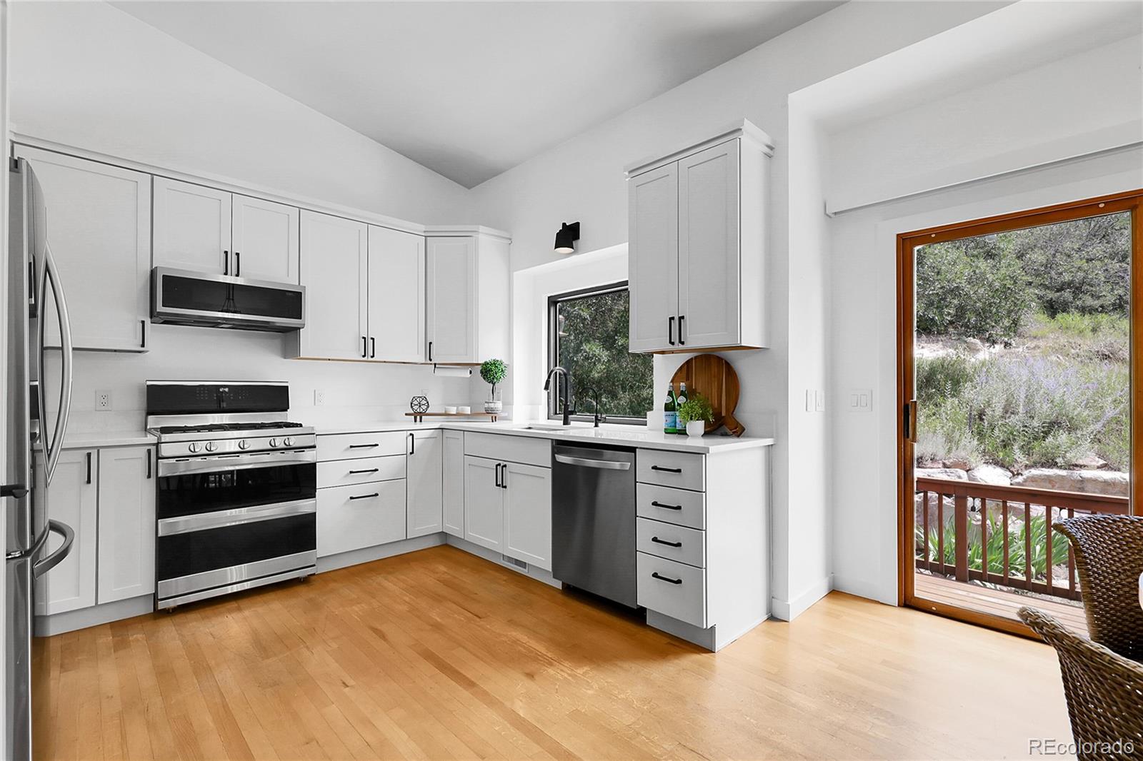 MLS Image #3 for 6305  crested butte circle,colorado springs, Colorado