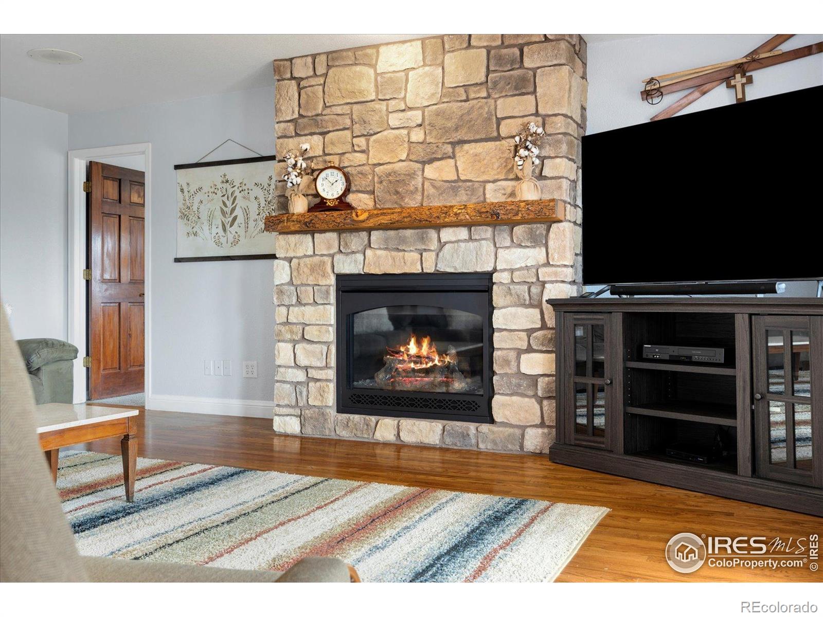 MLS Image #10 for 3806  singletree court,mead, Colorado